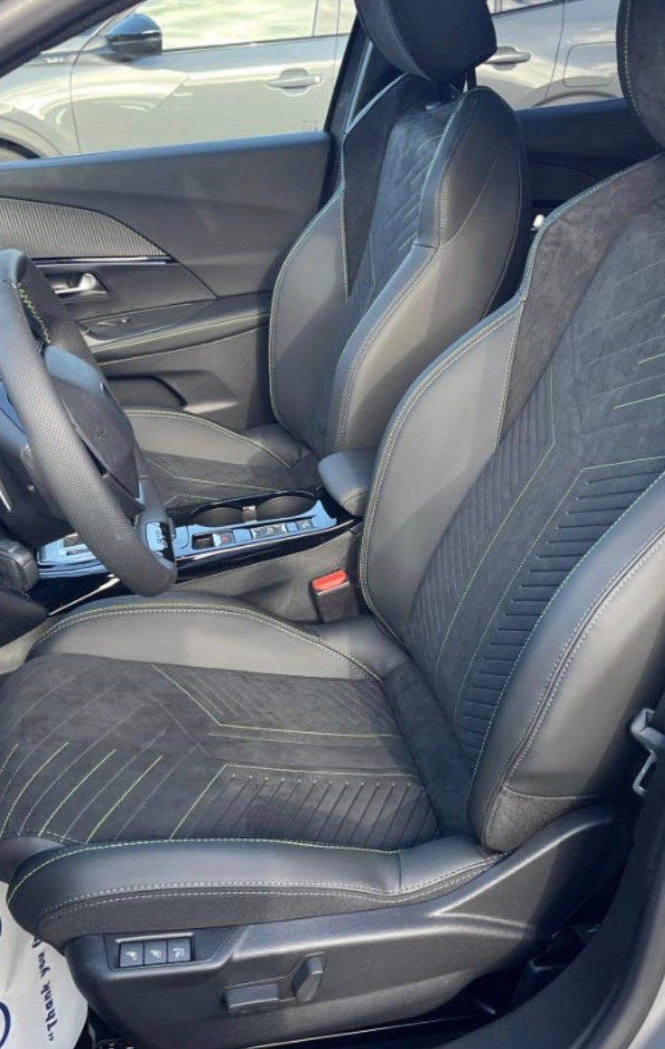 Siege complet peugeot 208 gt ou 2008 gt-line, Autos : Pièces & Accessoires, Enlèvement, Peugeot