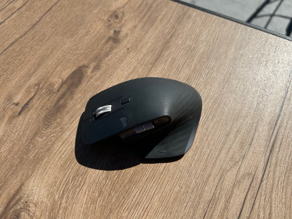 Souris sans fil Logitech MX Master 3 – Excellent état, Computers en Software, Muizen, Rechtshandig, Muis, Gebruikt, Ergonomisch