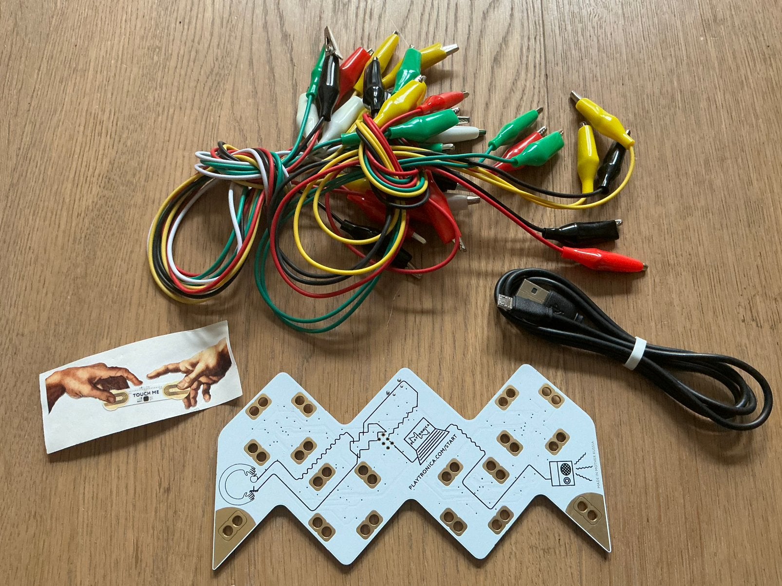 NIEUW - Playtronica Playtron MIDI controller, Muziek en Instrumenten, Midi-apparatuur, Nieuw, Ophalen of Verzenden
