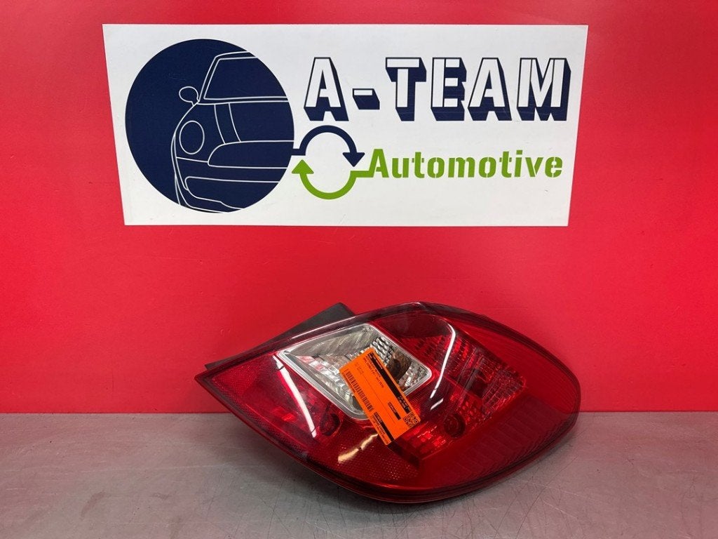 FEU ARRIÈRE DROIT Opel Corsa D (|93190951|13269051|), Valeo, Opel, Utilisé, 100, rue de Courcelles
75017  Paris, FR