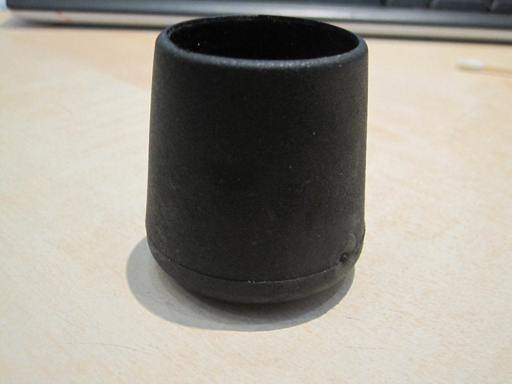 RUBBEREN OMSTEEKDOPEN  35 MM VOOR STOELEN EN TAFELS, Kinderen en Baby's, Ophalen of Verzenden, Nieuw, Tafel(s) en Stoel(en)