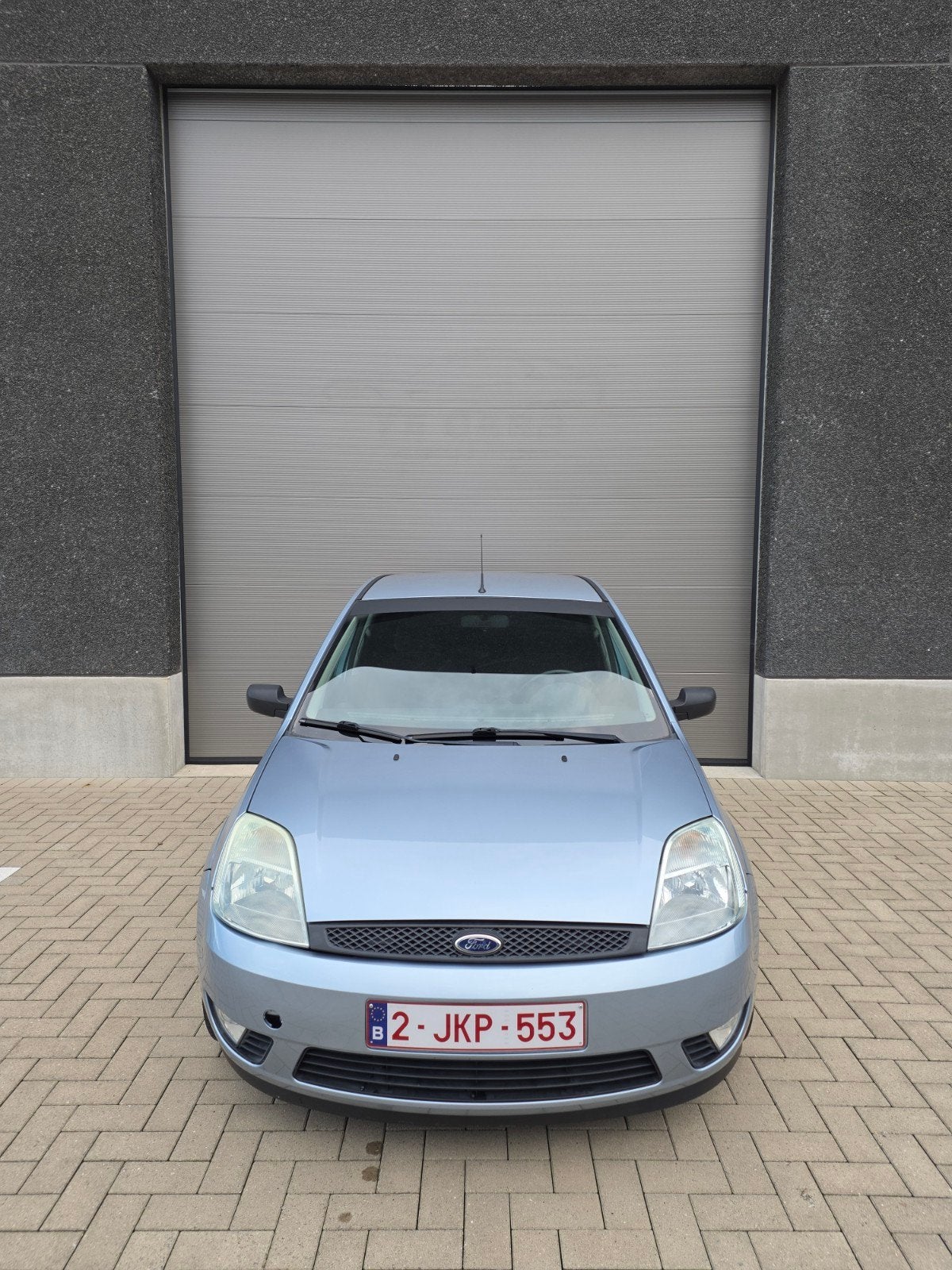 FORD FIESTA 1.4i 16v GHIA AIRCO 5-DEUR, Auto's, Voorwielaandrijving, Dealer onderhouden, Stof, 4 cilinders