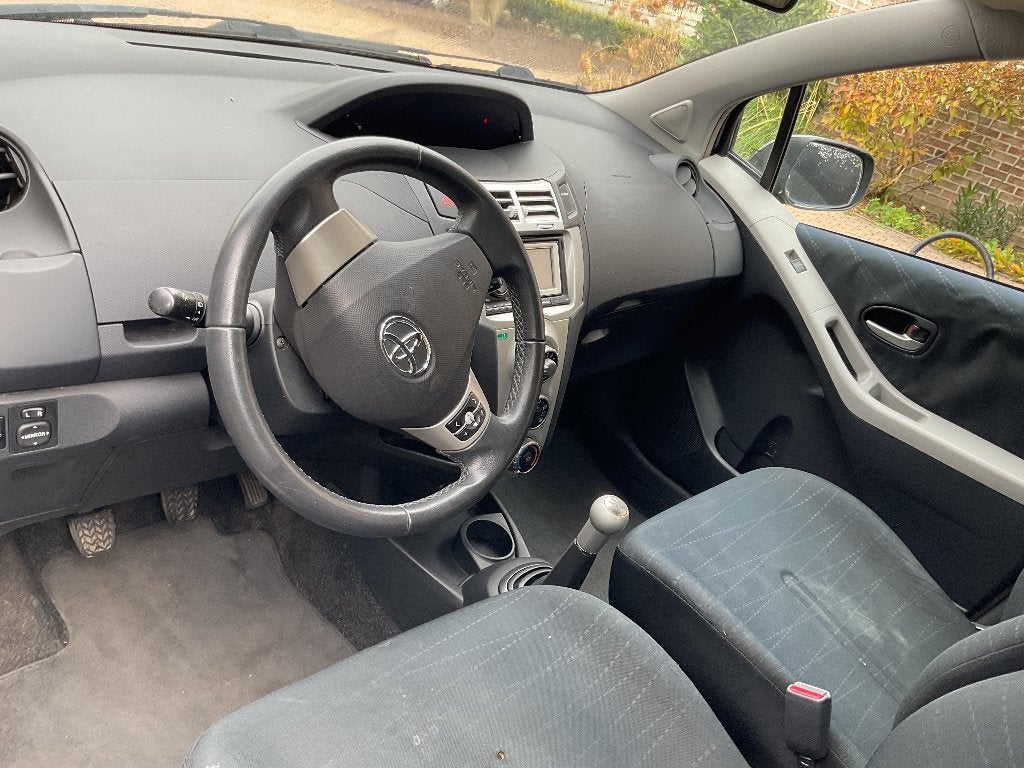 Toyota yaris 1300 5p, Auto's, 5 deurs, Particulier, Euro 4, Yaris