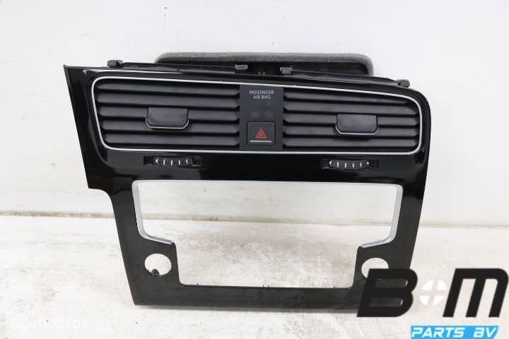 Navigatie omranding klein mode VW Golf 7 lakzwart 5G1819743D, Gebruikt