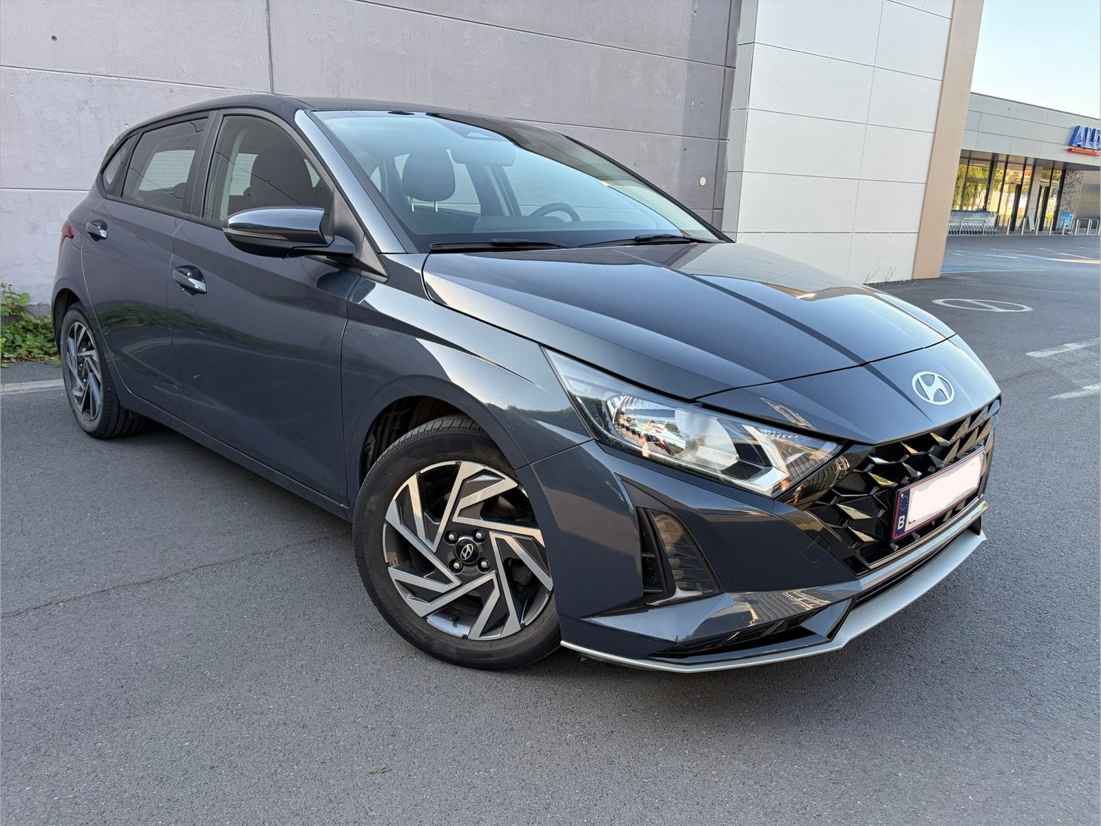 Mooi I20 Twist versie nog met fabrieksgarantie, Auto's, Voorwielaandrijving, Stof, Particulier, 3 cilinders