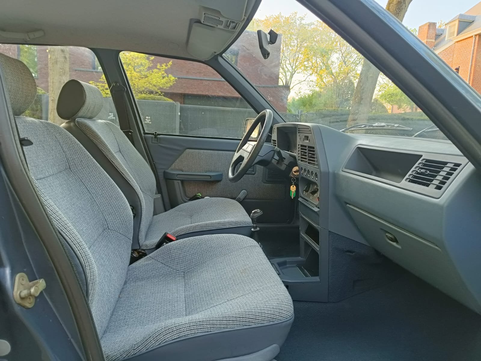 PEUGEOT 309 1.6 BENZINE - OLDTIMER - NETTE STAAT!!, foto 9