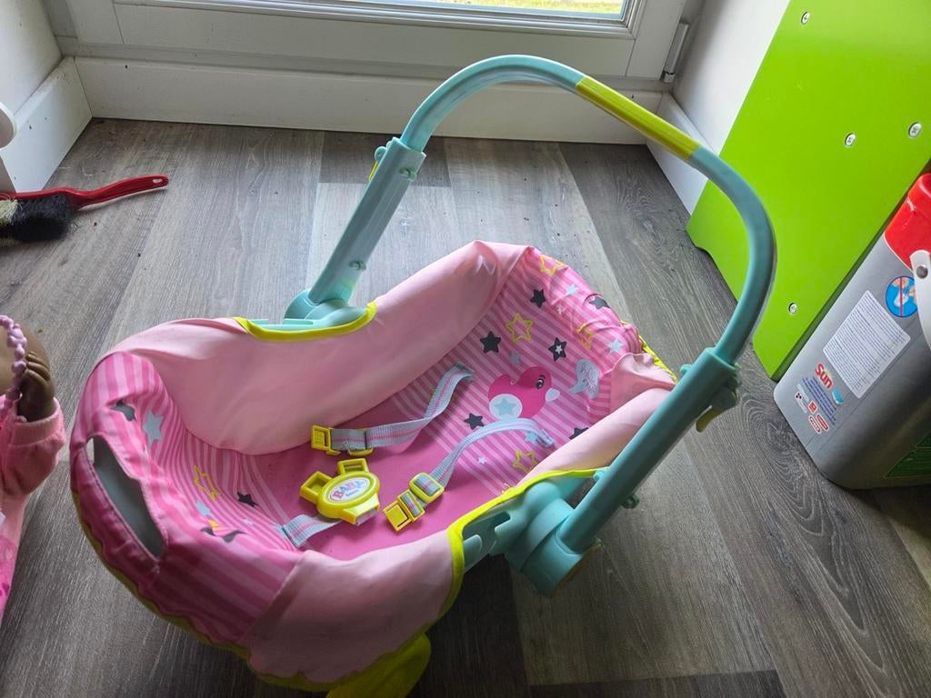 Baby Born maxi cosi, Ophalen of Verzenden