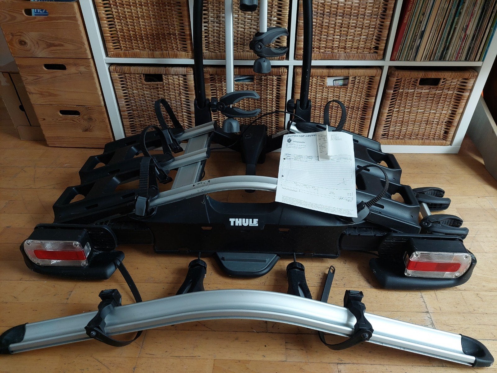 Porte-vélos Thule pour 4 vélos pour attelage., Support d'attelage, 3 vélos ou plus, Pneus larges, Comme neuf