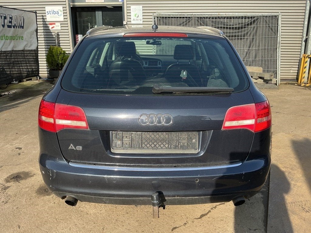ATTELAGE REMORQUE Audi A6 (C6) (01-2004/03-2011), Utilisé, Audi