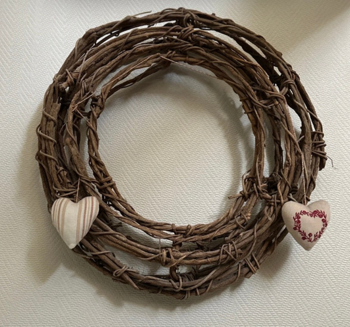 Couronne en bois de vigne grand modele, Enlèvement, Utilisé