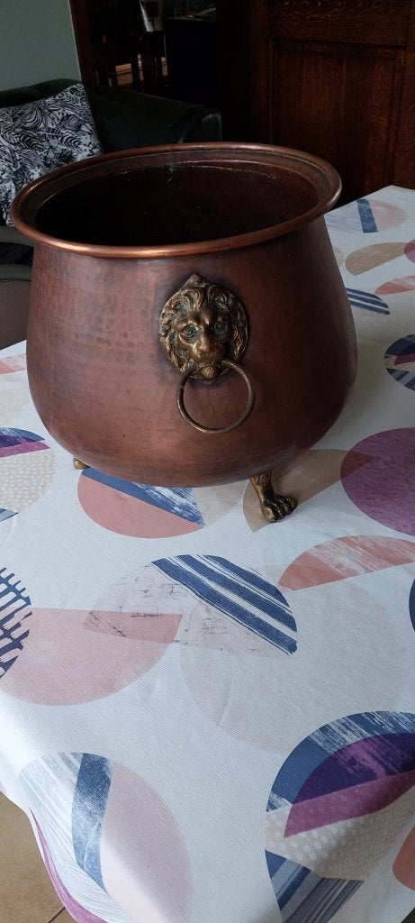 Antieke koperen pot, Enlèvement, Cuivre