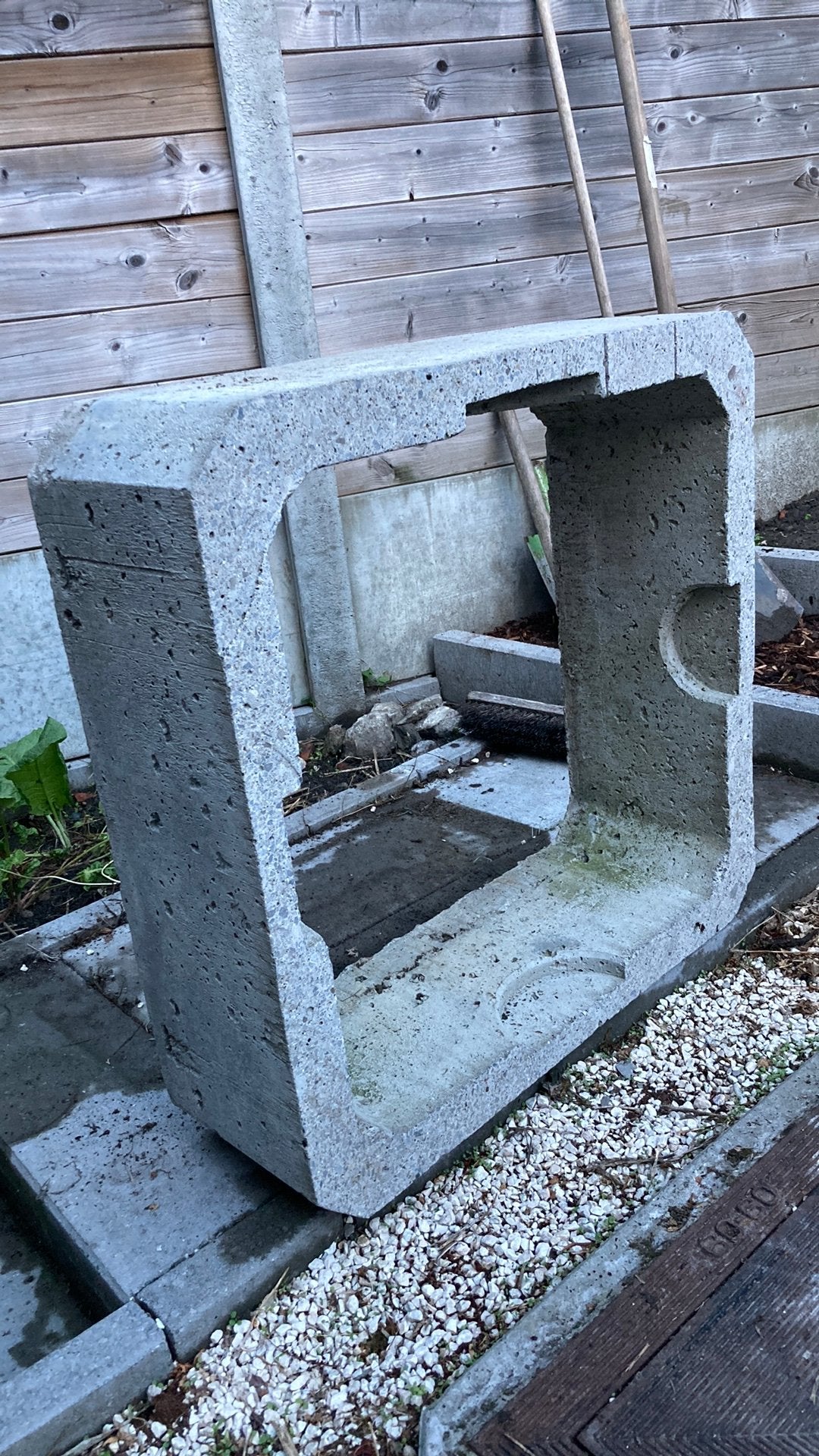 Chute de regard en béton a donner, Enlèvement, Utilisé