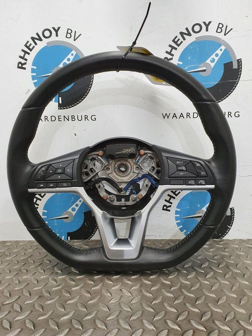 NISSAN QASHQAI TEKNA STUURWIEL 2019, Ophalen of Verzenden, Gebruikt, ARN erkend