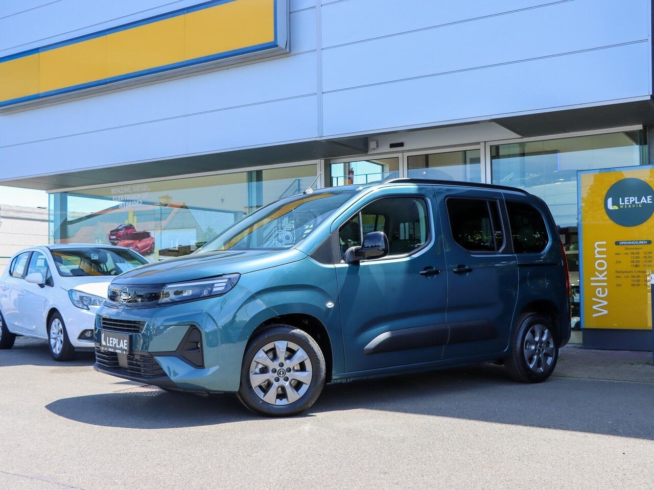 Opel Combo Life 1.2 TURBO 110PK MT6 | NAVI |CAMERA | KEYLES, Auto's, Opel, 0 kg, 1198 cc, Bedrijf, 5 deurs