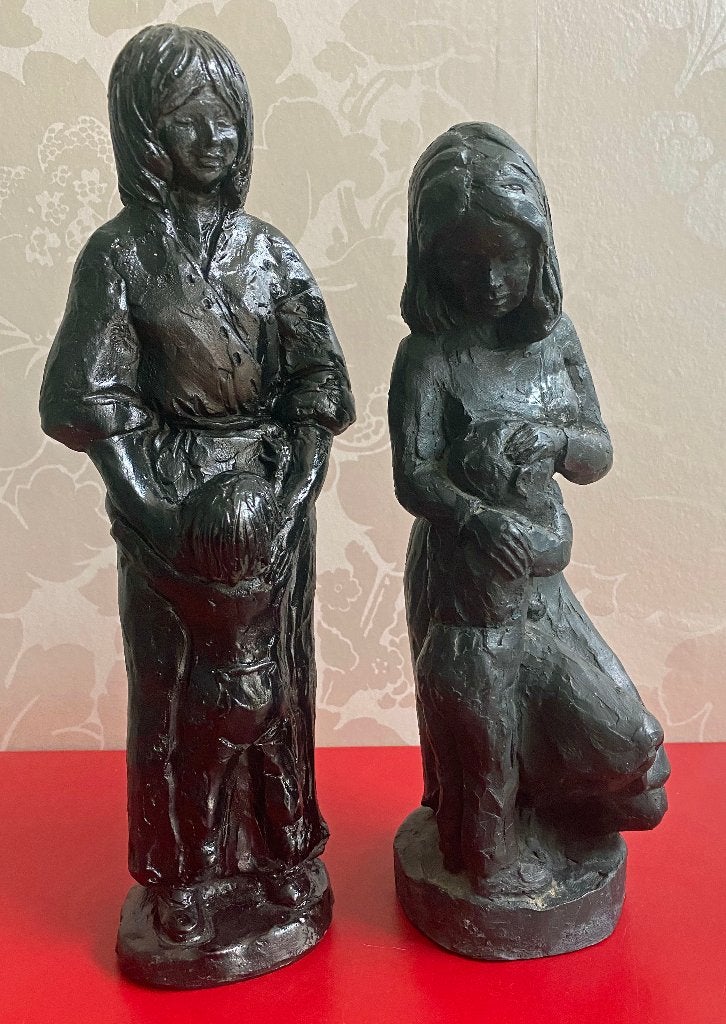 "Moeder en Kind", Antiek en Kunst, Ophalen of Verzenden, Beeld, 20 - 50 cm, Zwart