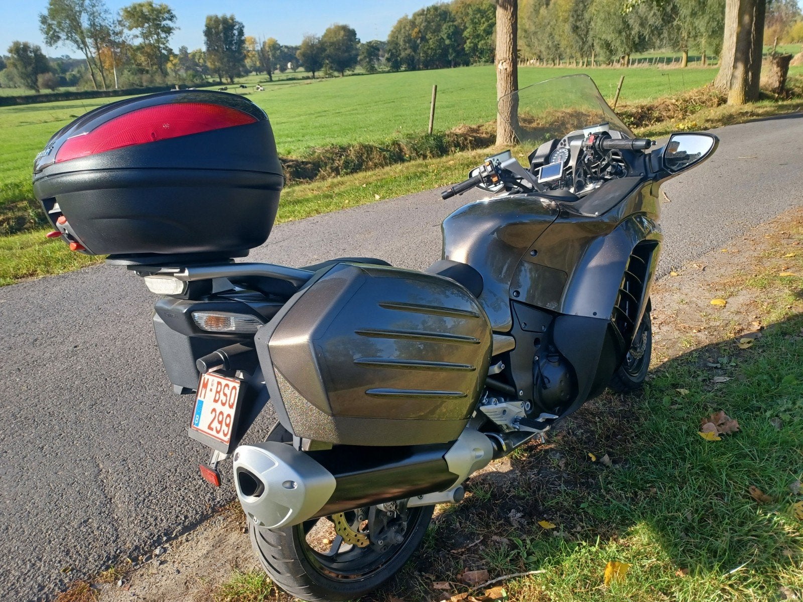 kawasaki Gtr1400, Particulier