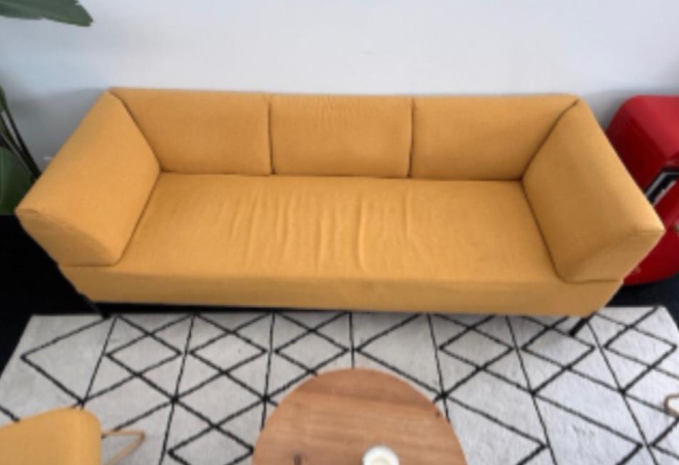 Canapé droit jaune, /, 200 à 250 cm, Banc droit, Enlèvement