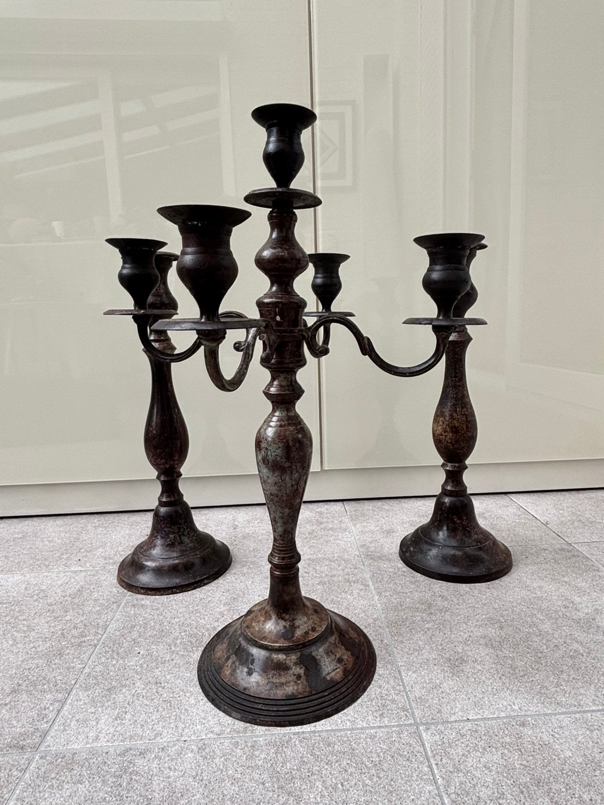 Set metalen kaarsenkandelaars, Ophalen, 53 cm, Bruin, Zo goed als nieuw
