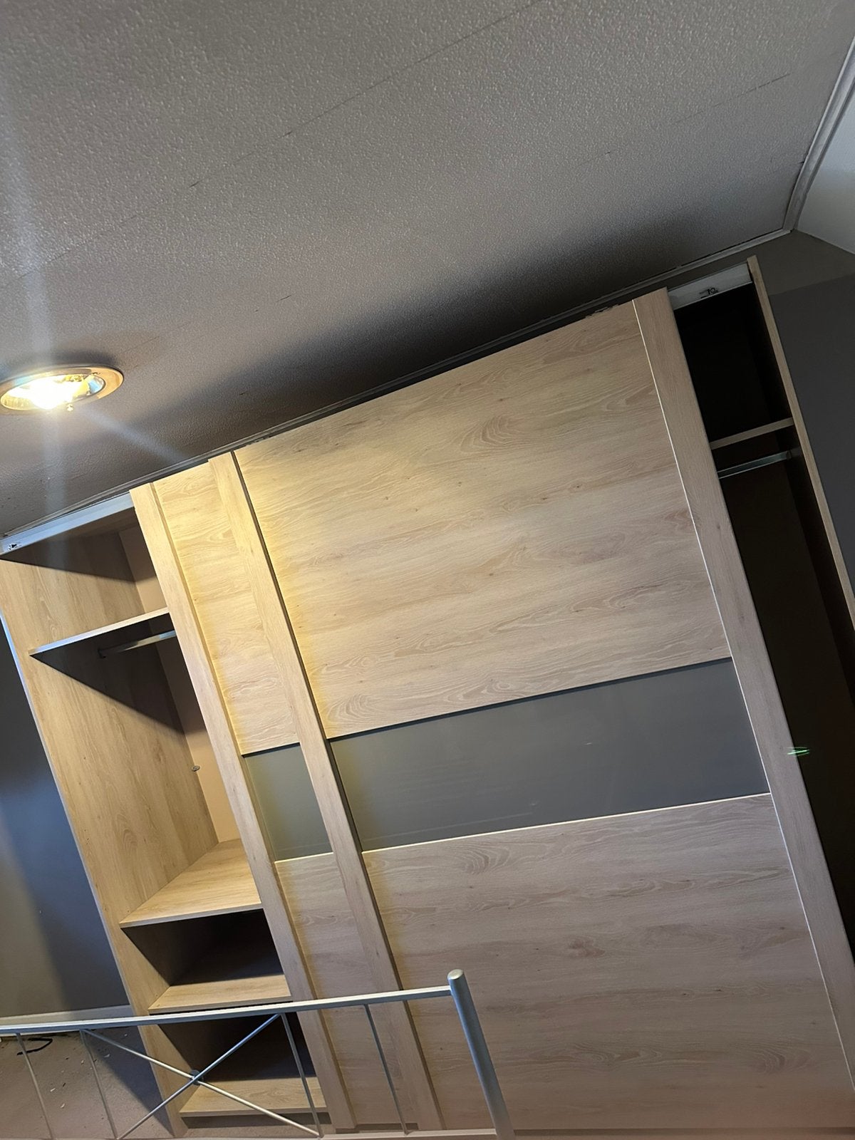 gratis kleerkast, Huis en Inrichting, Ophalen, Gebruikt