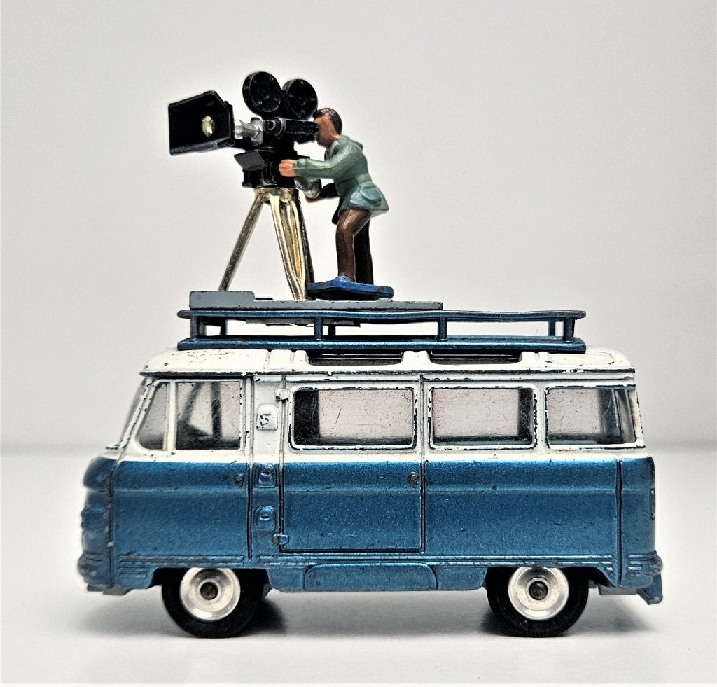 Corgi Toys Commer Camera Van, Hobby en Vrije tijd, Ophalen of Verzenden, Gebruikt, Auto, Corgi