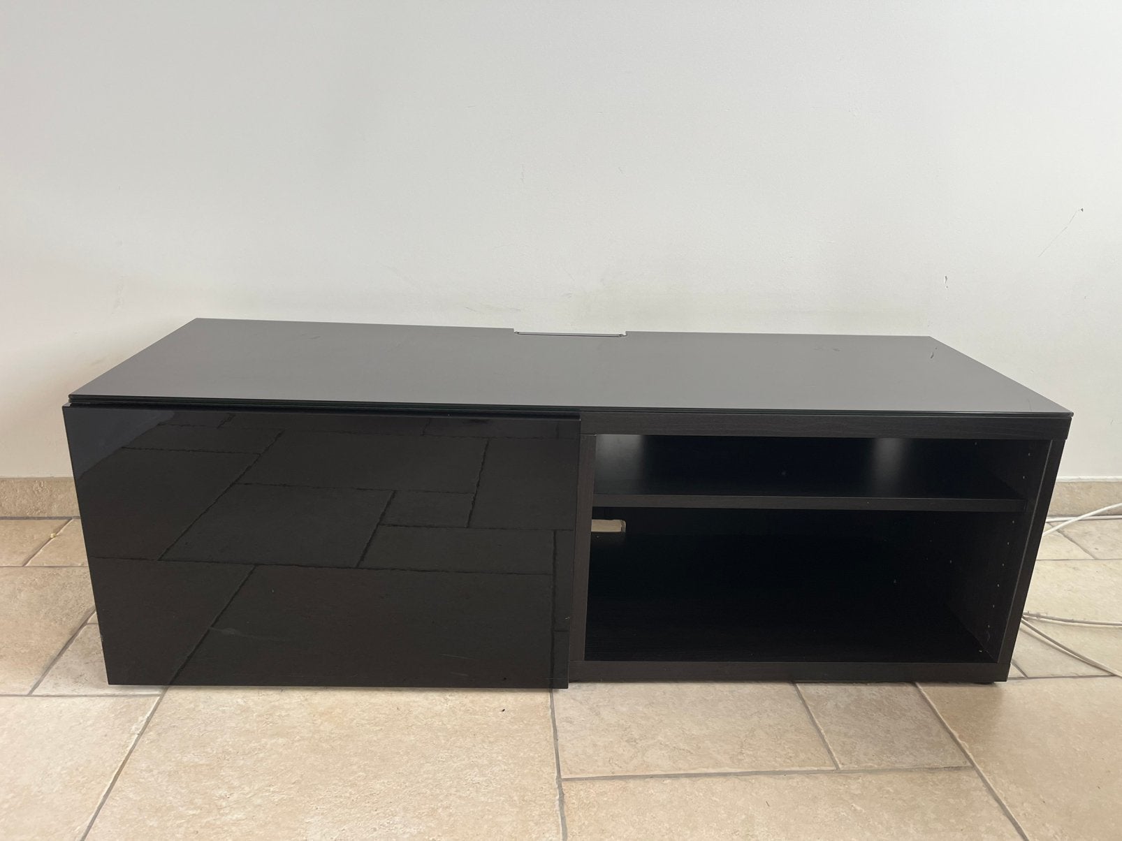 Meuble TV IKEA brun/noir vernis, 25 à 50 cm, Moins de 100 cm, 100 à 150 cm, Enlèvement
