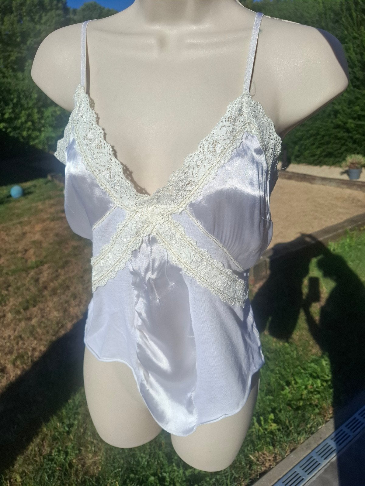 top Divina blanc écru soie dentelle S, Divina, Enlèvement ou Envoi, Beige, Body ou Corset