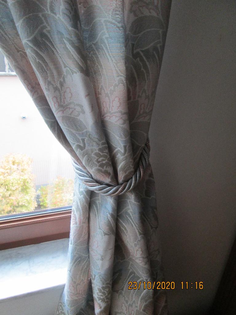 Embrasse (2) à rideaux rigides en corde tressée, Huis en Inrichting, Stoffering | Gordijnen en Lamellen, Ophalen, Minder dan 50 cm