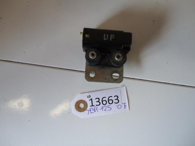 YBR125 2007 - 2011 Yamaha Elektrische component D1-15416, Motoren