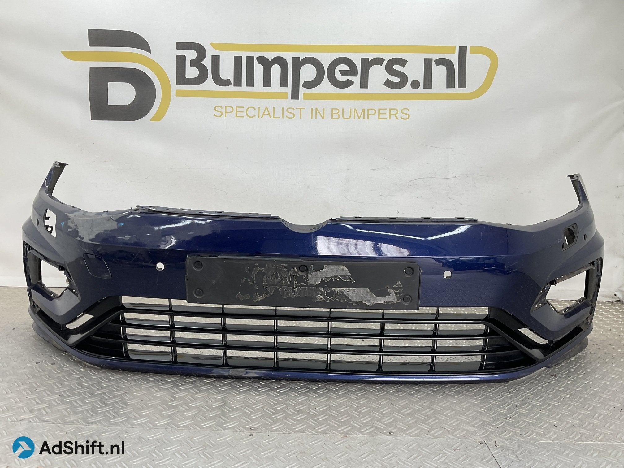 Bumper Volkswagen Golf VII Facelift 2017-2021 GTI GTD 5G0807, Auto-onderdelen, Bumper