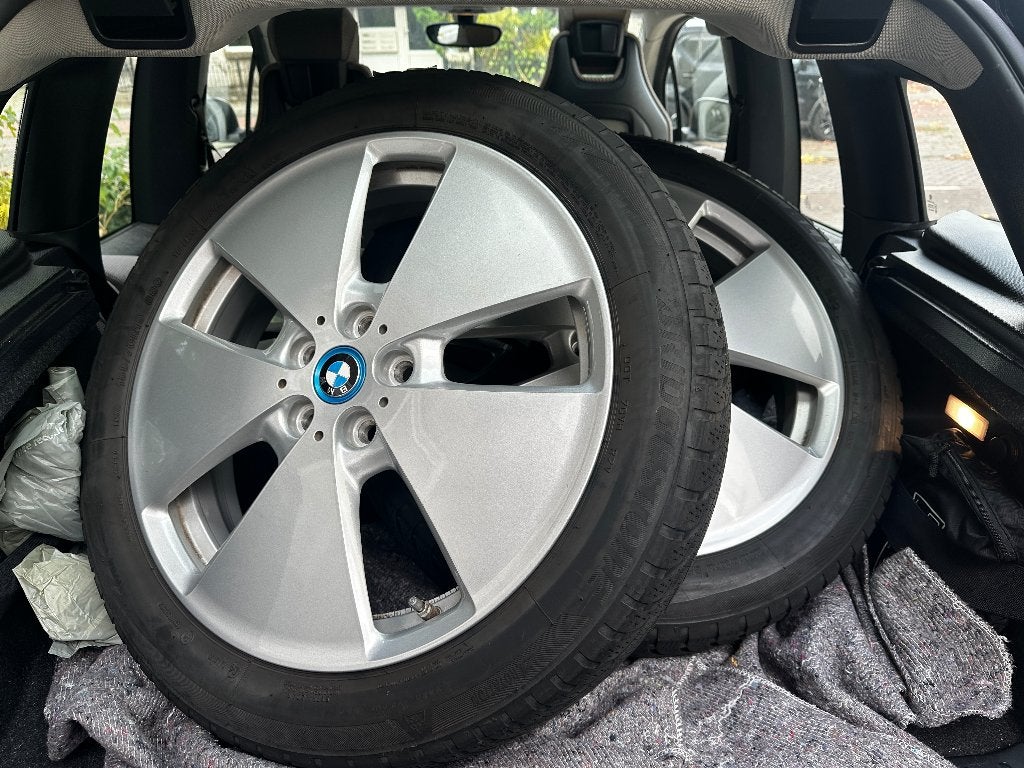 Jantes Roues d'hiver Pneus d'hiver BMW i3 155/70 19 pouces, Autos : Pièces & Accessoires, Pneus hiver, Pneu(s), 19 pouces, Enlèvement