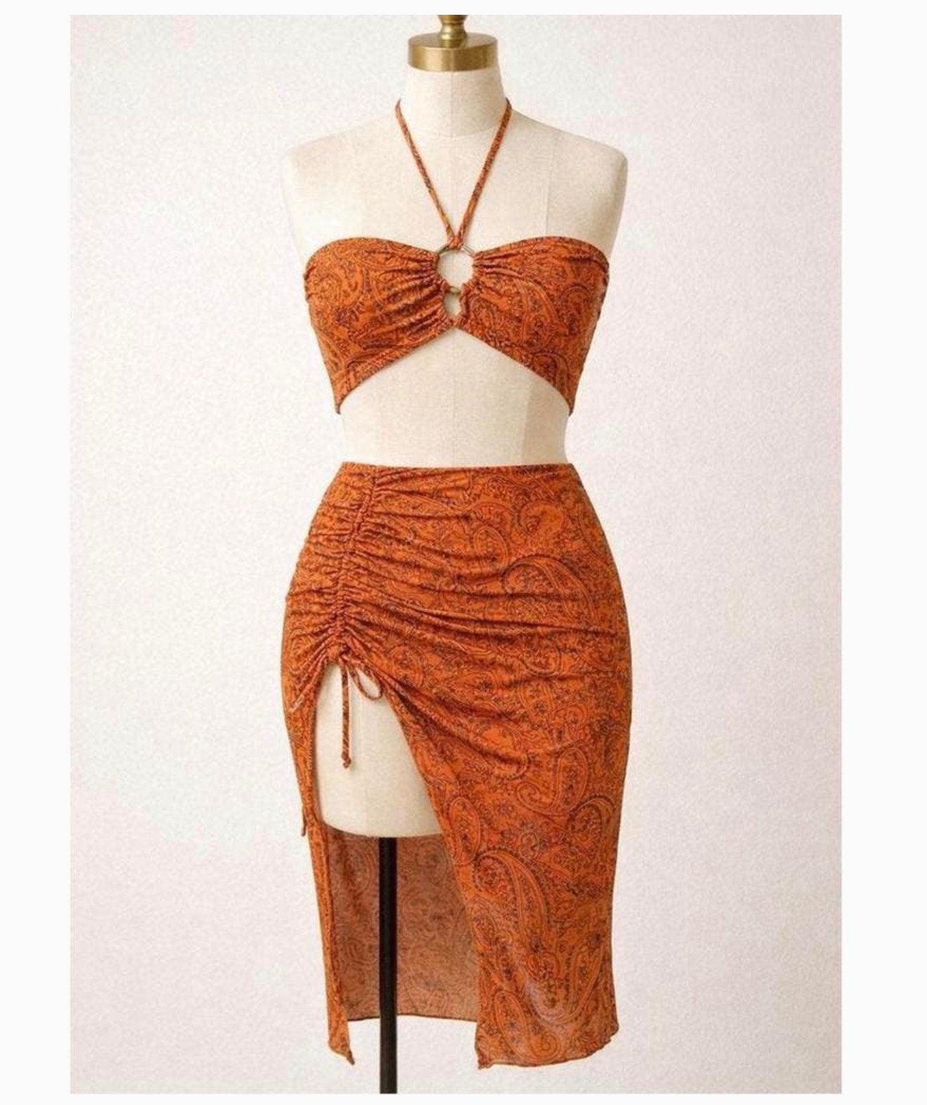 bikini 3 pièces avec jupe Marron Orange Paisley XL Nouveau, Vêtements | Femmes, Vêtements de Bain & Maillots de Bain, Enlèvement ou Envoi