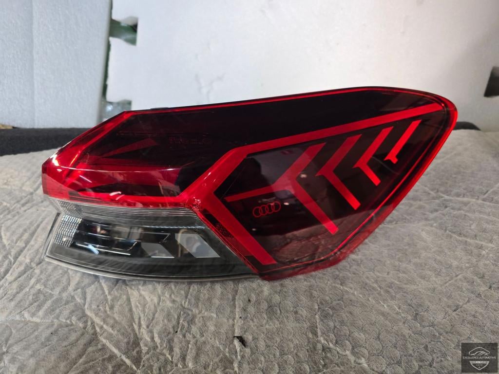Audi Q4 E-Tron 2021+ LED Achterlicht rechts 89A945069, Auto-onderdelen, Gebruikt, AUDI AG, Auto-Union-Strasse 1
85045  Ingolstadt, DE
