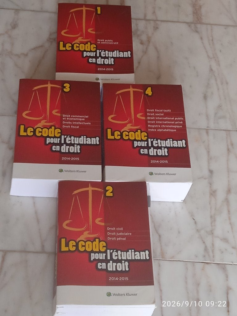 DROIT(code de l'étudiant), Livres, Autres niveaux, Comme neuf, Enlèvement, Autres matières