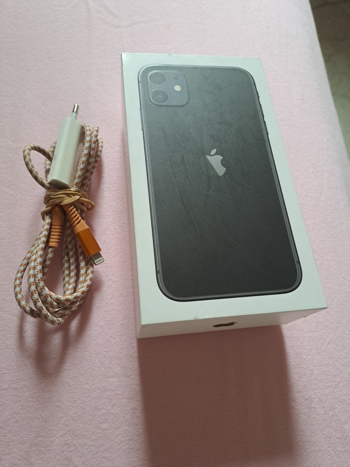 IPhone 11 64gb, Telecommunicatie, Mobiele telefoons | Apple iPhone, IPhone 11