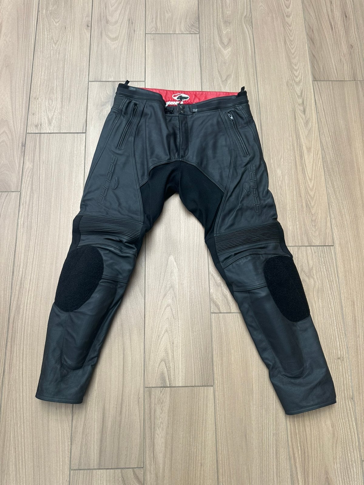 Pantalon moto cuir Segura taille XL (48), Enlèvement ou Envoi, Seconde main, Pantalon | cuir