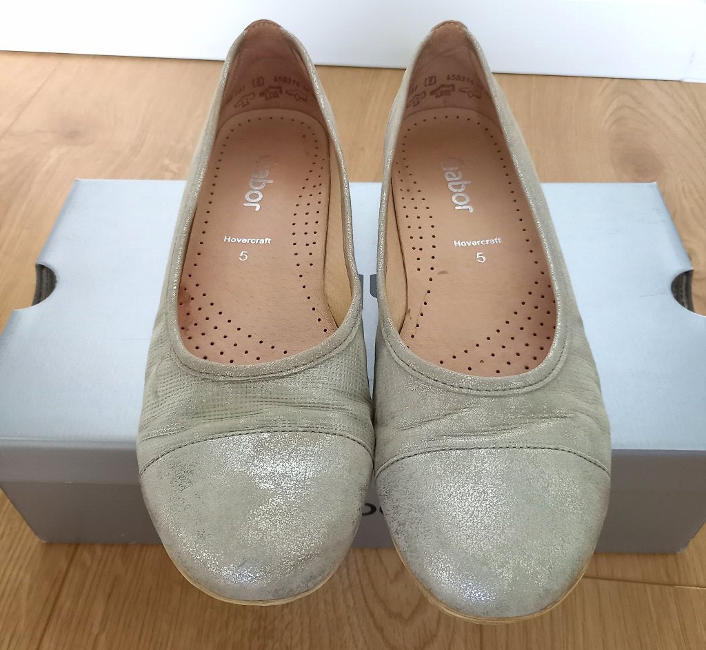GOUDEN BALLERINA’S - GABOR–MAAT 38 (45€ ipv 90€) ALS NIEUW!, Vêtements | Femmes, Gabor, Enlèvement ou Envoi, Comme neuf, Ballerines