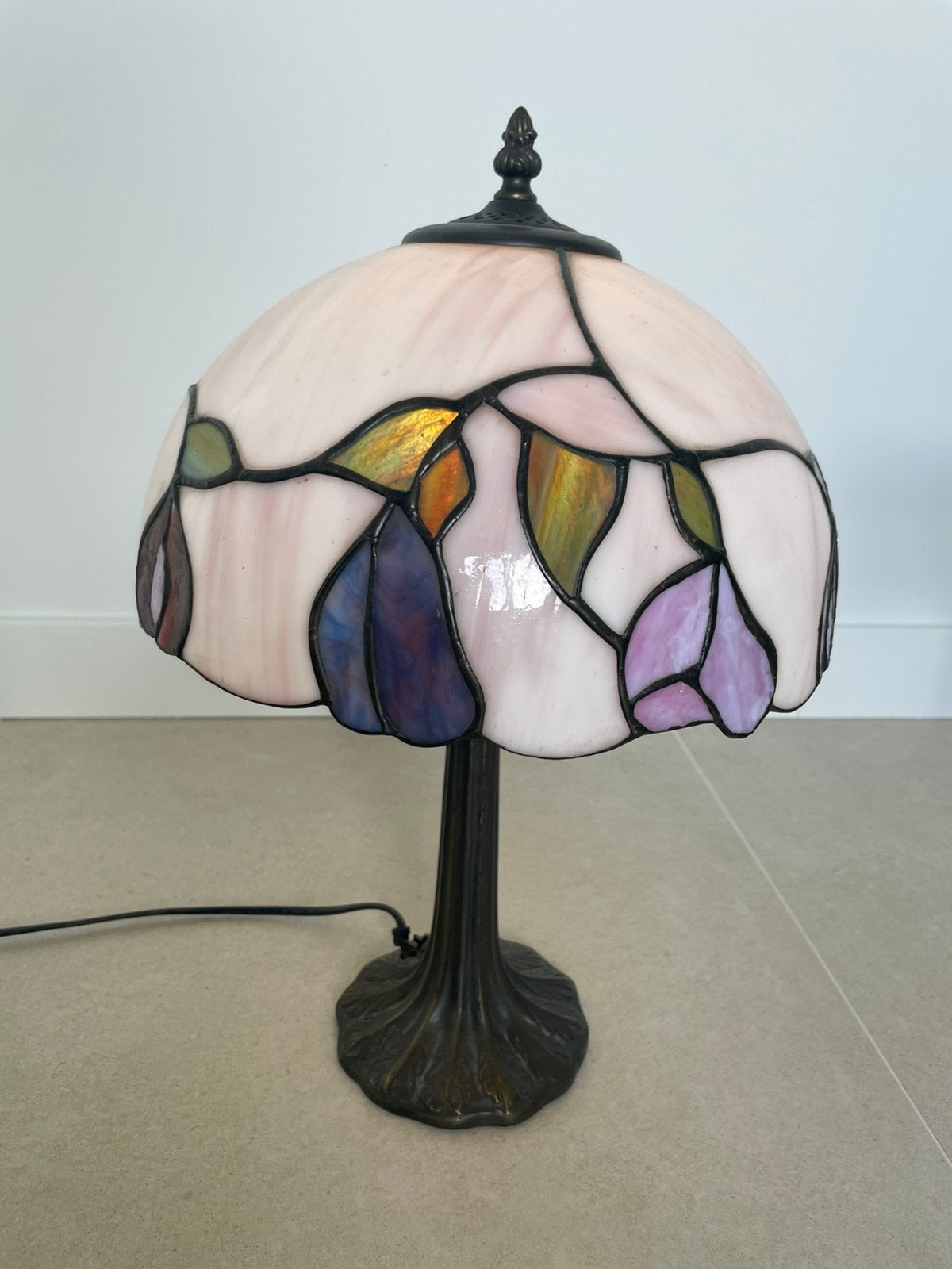 Lampe de table de style Tiffany — 30 x 45 cm, Enlèvement, Comme neuf, Verre