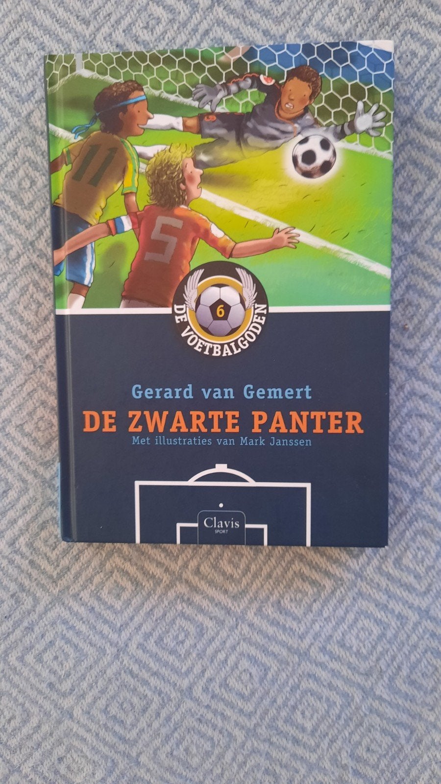 Gerard van Gemert - DE VOETBALGODEN 6: De zwarte panter, Boeken, Ophalen of Verzenden, Gerard van Gemert, Fictie