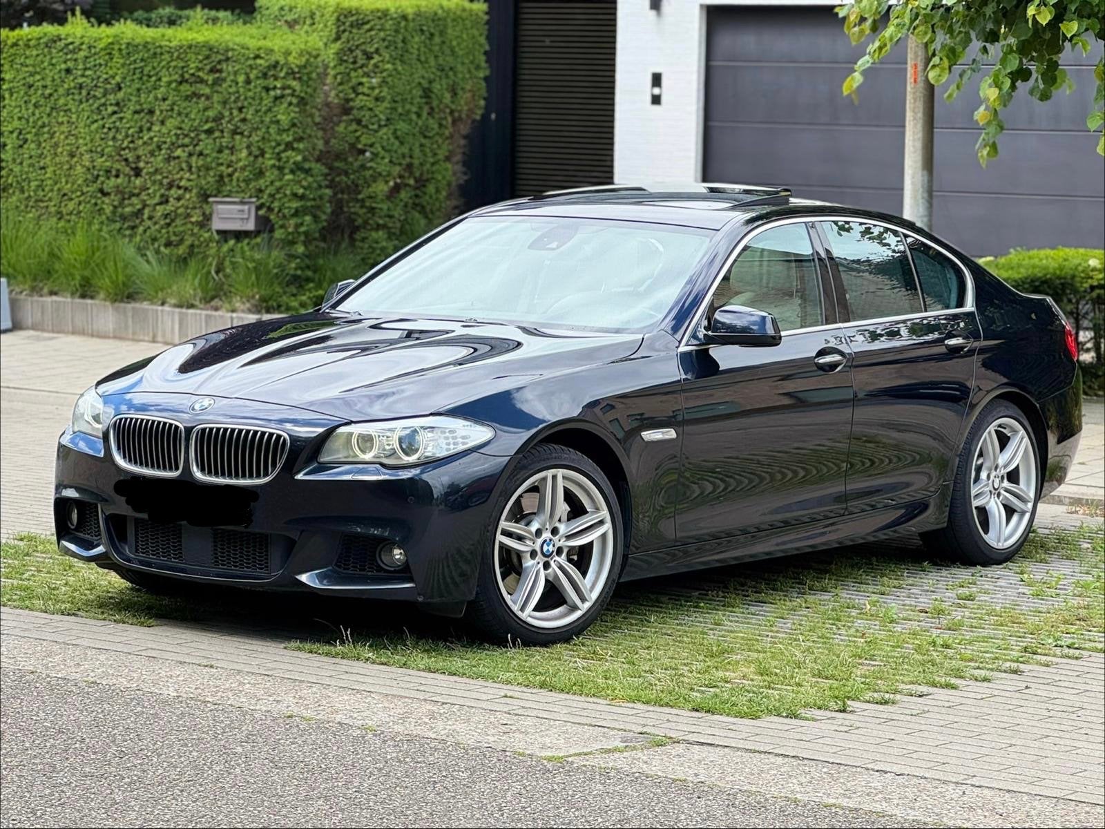 OPTION COMPLÈTE DE LA BMW 525D M-PACKAGE, Autos, BMW, Diesel, Particulier, Bleu, Série 5