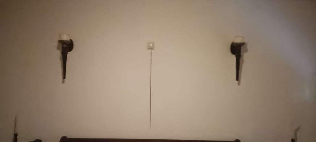 2 wand kandelaars met stompkaars, Ophalen, Zo goed als nieuw, Kandelaar, Hout