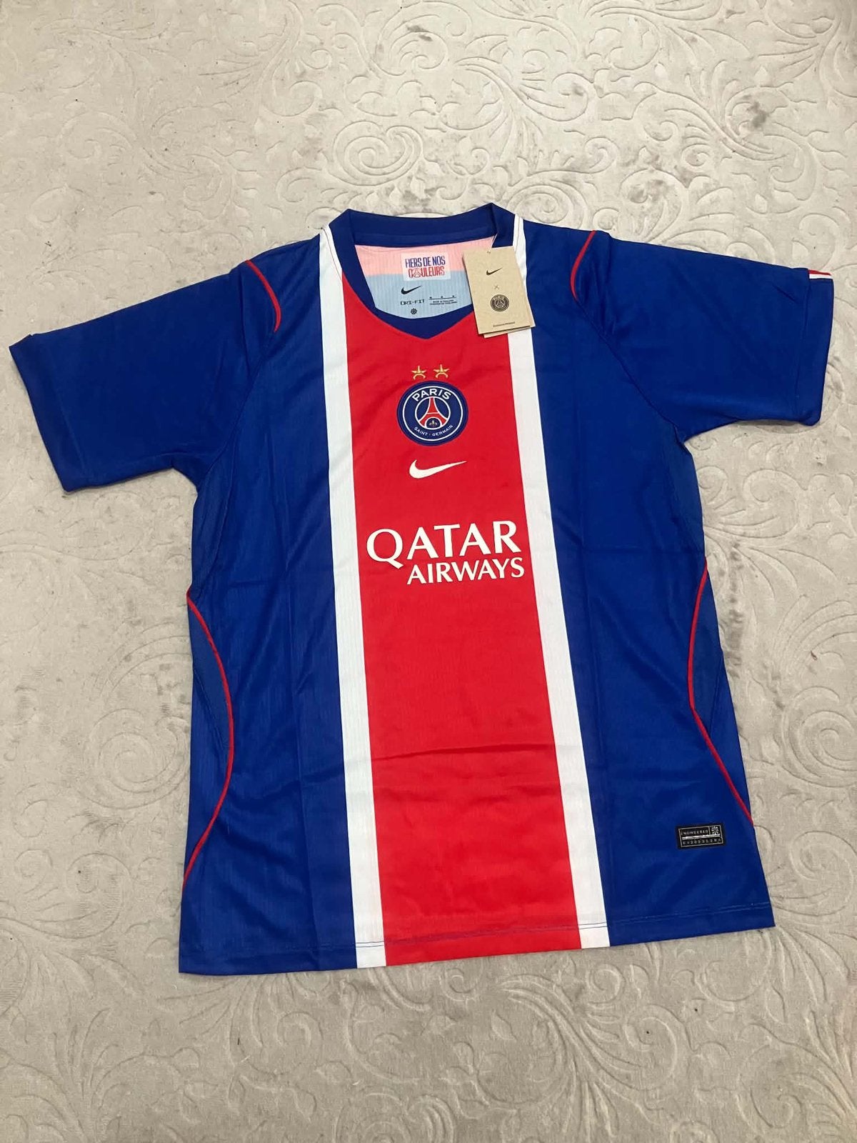 PSG voetbalshirt 2026-2027 - Maat M, Maat M, Verzenden, Shirt