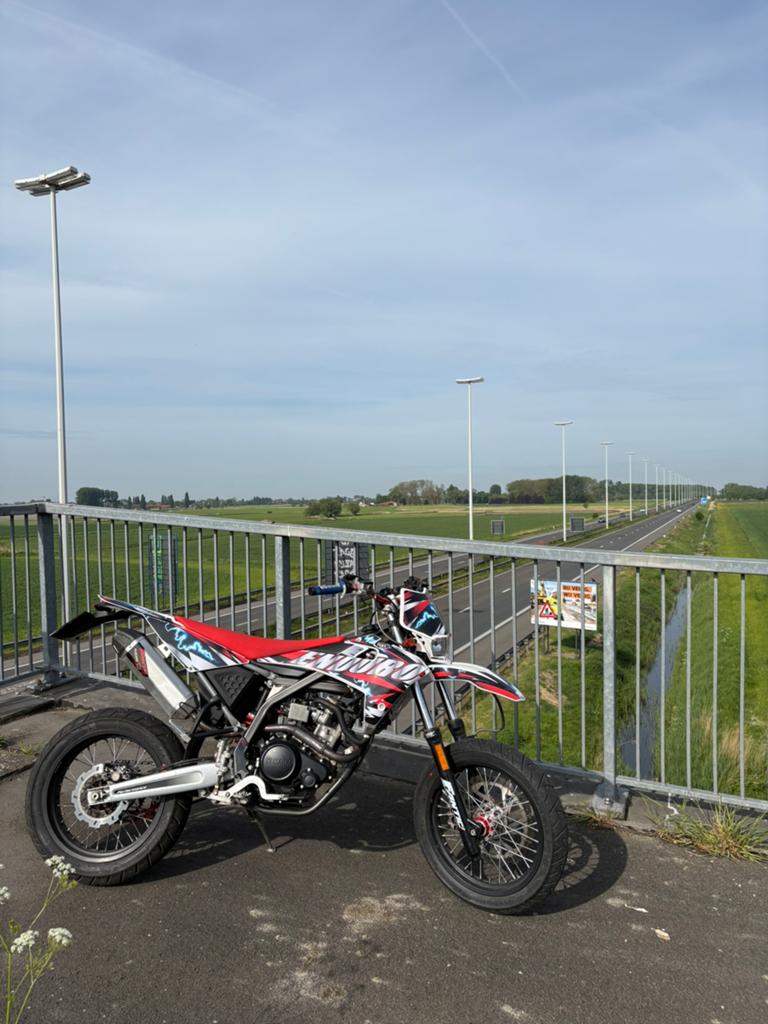 Fantic 125 cc 4t, 125 cm³, Comme neuf, 6 vitesses, Enlèvement