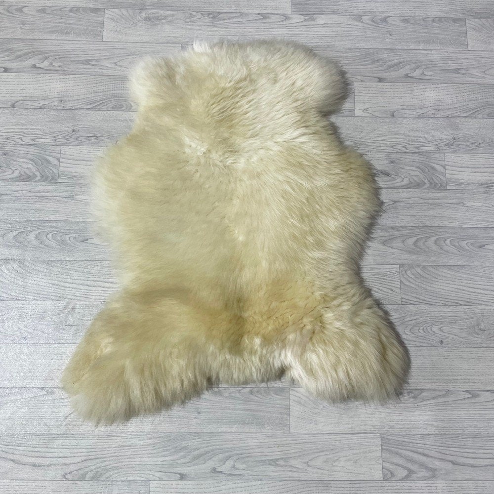 Schapenvacht voor hond en kat creme 85x75cm | Lederstore, Autres marques, Enlèvement ou Envoi, Neuf, Autres types