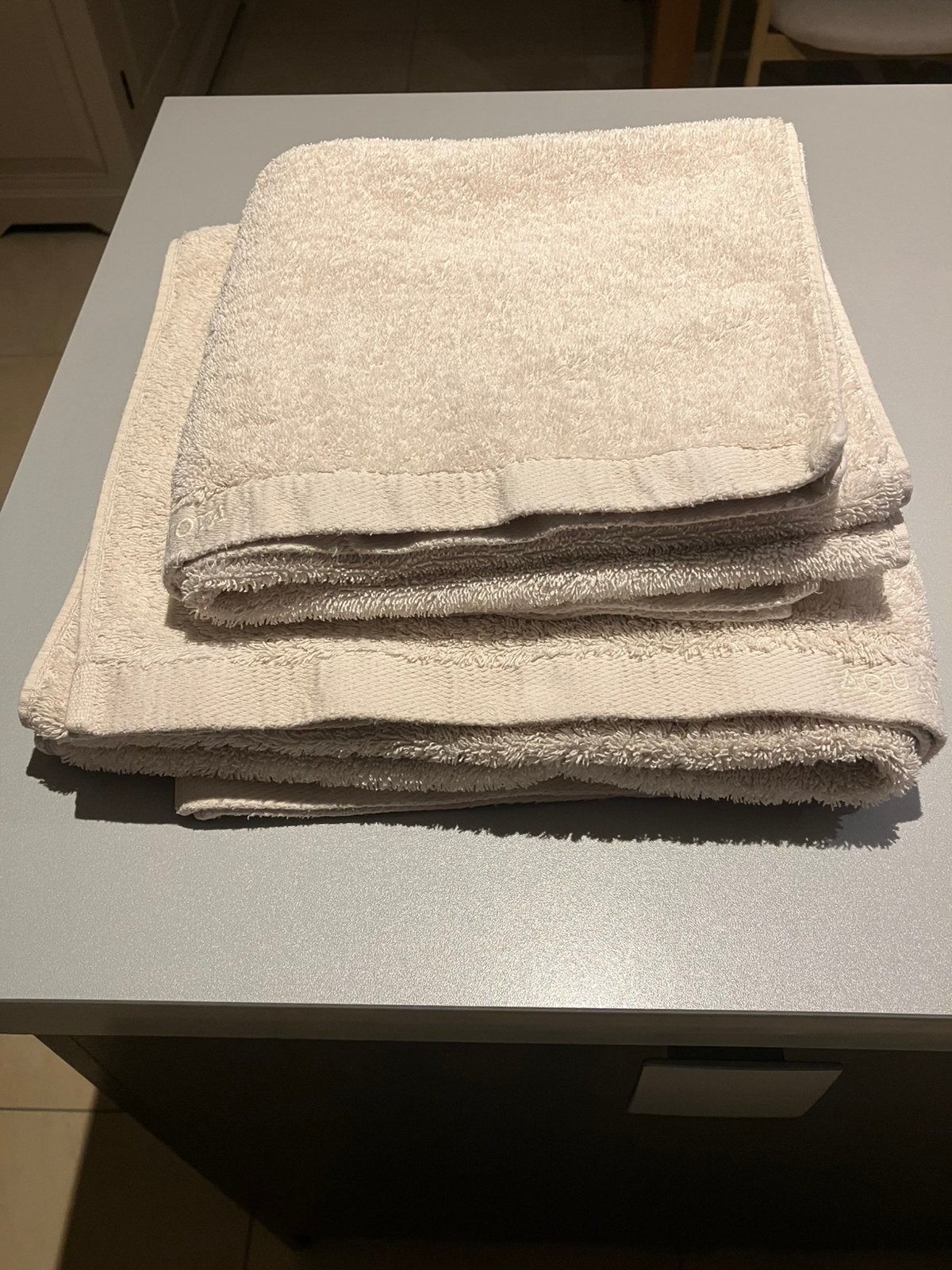 Serviette de bain grande et petite, Enlèvement ou Envoi, Comme neuf