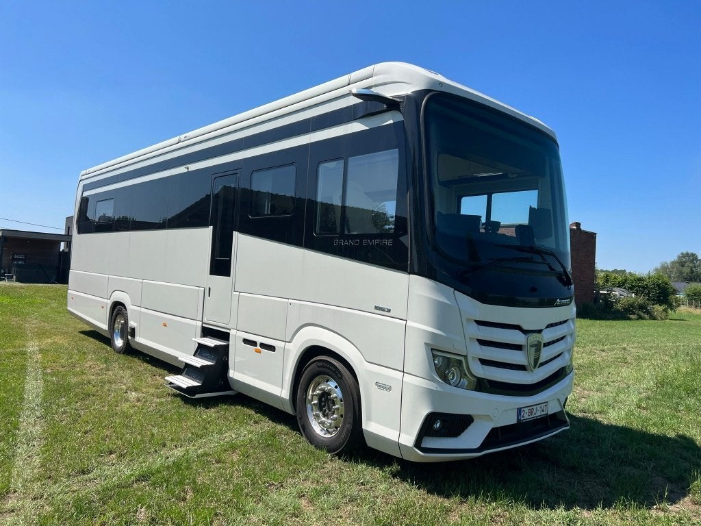 Morelo Grand Empire 110 GSO (slechts 3.800 km - als nieuw), Ophalen, Zo goed als nieuw