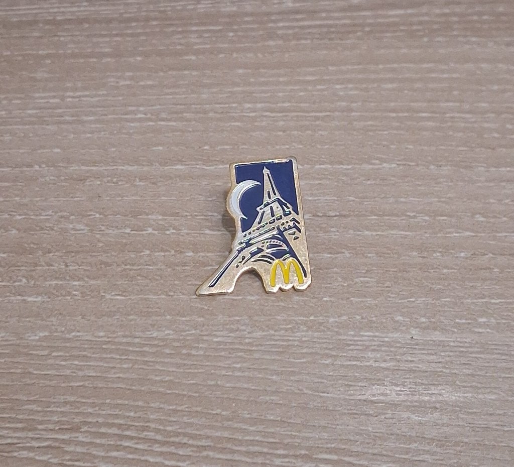 PIN - McDonald's - Parijs - Paris - Eiffeltoren, Verzenden, Gebruikt, Overige onderwerpen, Speldje of Pin