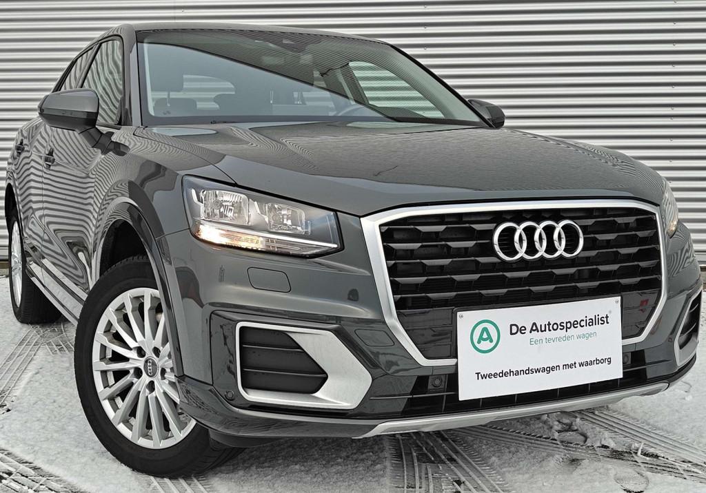 Audi Q2 design (année de construction 2017), Capteur de stationnement, Argent ou Gris, Achat, Entreprise