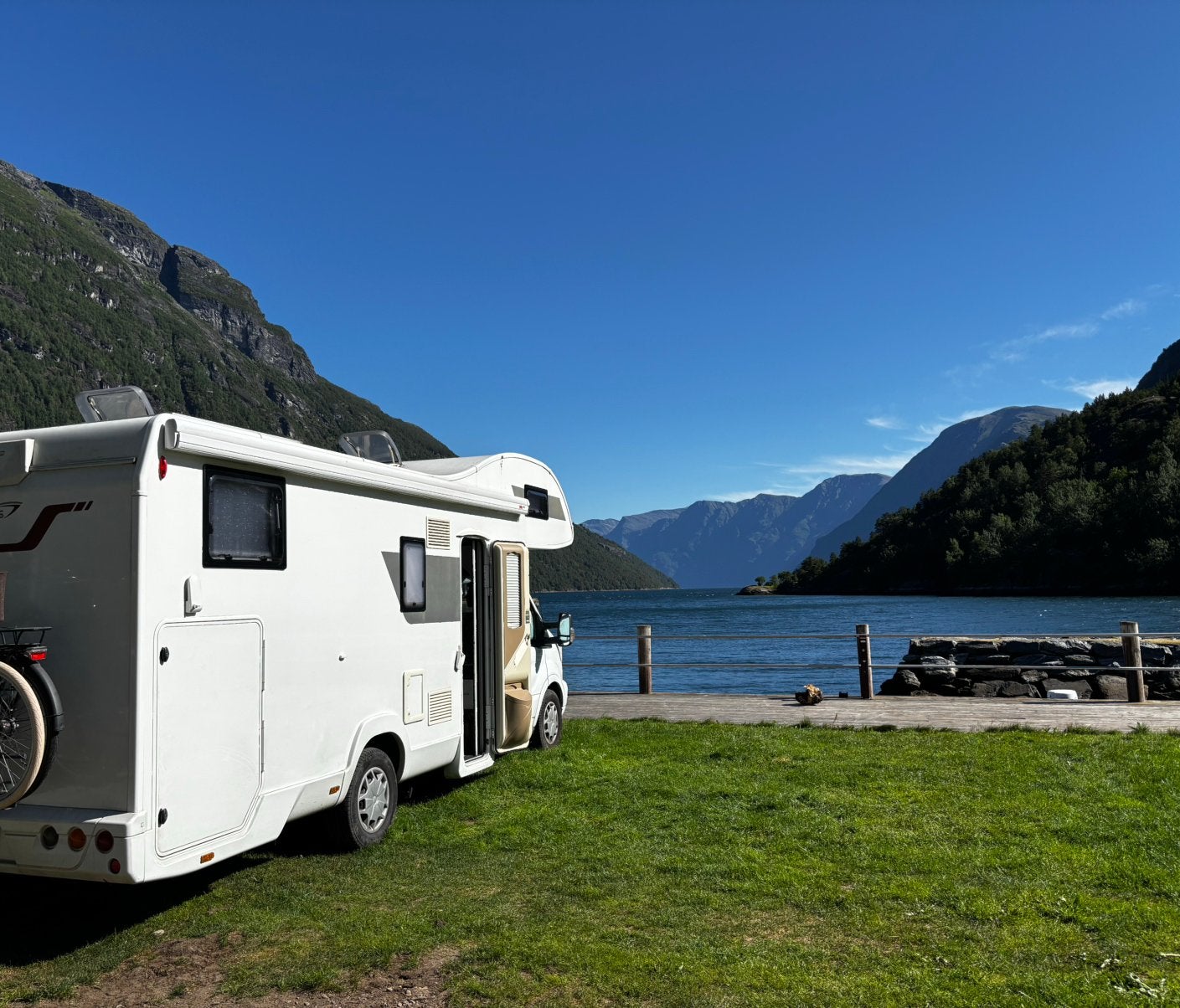 Fijne mobilhome alkoof Kronos Roller Team (4/5 personen), Jusqu'à 5, Ford, Diesel, Particulier