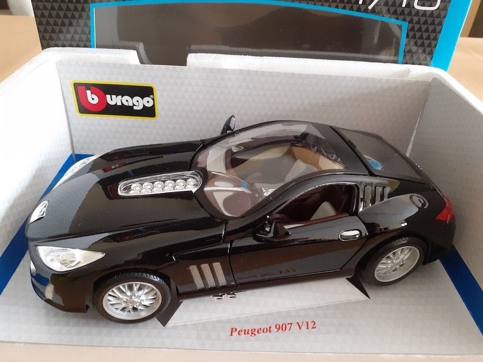 PEUGEOT 907 V12 Schaalmodel Burago 1/18, Hobby & Loisirs créatifs, Enlèvement ou Envoi, Neuf, Voiture, Burago