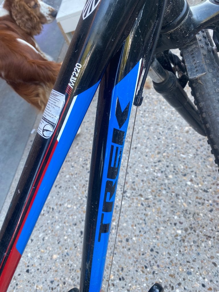 Jongensfiets trek 25 inch, Fietsen en Brommers, Ophalen, Velgrem, Handrem, Trek